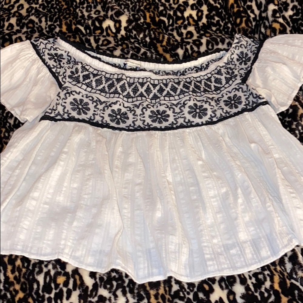 Super cute crop top from American eagle
